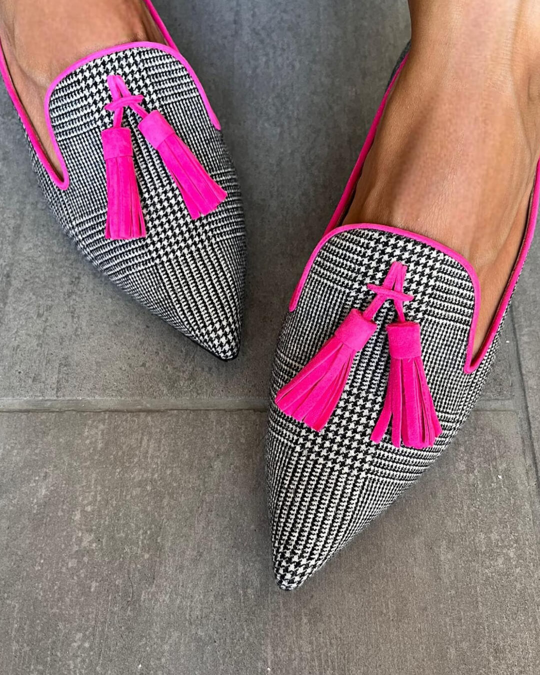 ΔΕΡΜΑΤΙΝΑ LOAFER ΜΕ ΦΛΟΥΟ ΠΕΡΙΘΩΡΙΑ